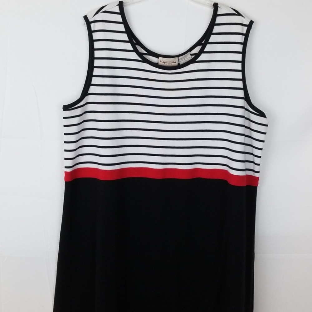 EXPRESSION PLUS DRESS - Picture 2 of 6